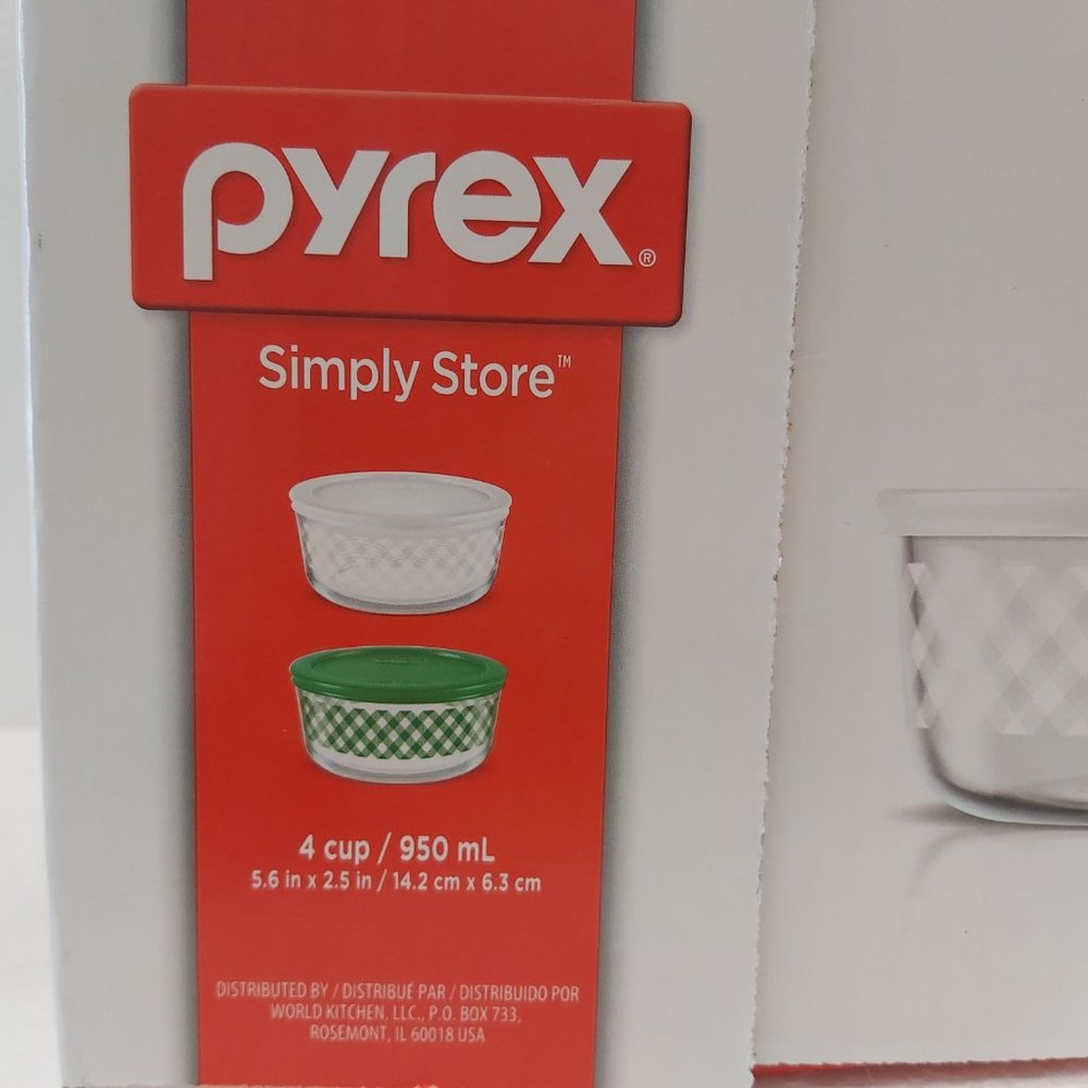 4cup Pyrex Decorated 2 Piece Set - Picture 2 of 4